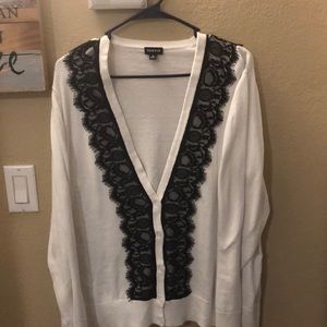 Torrid long sleeve cardigan with lace trim